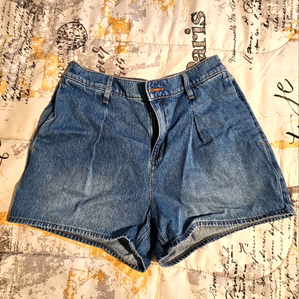 Express hi rise women's denim shorts